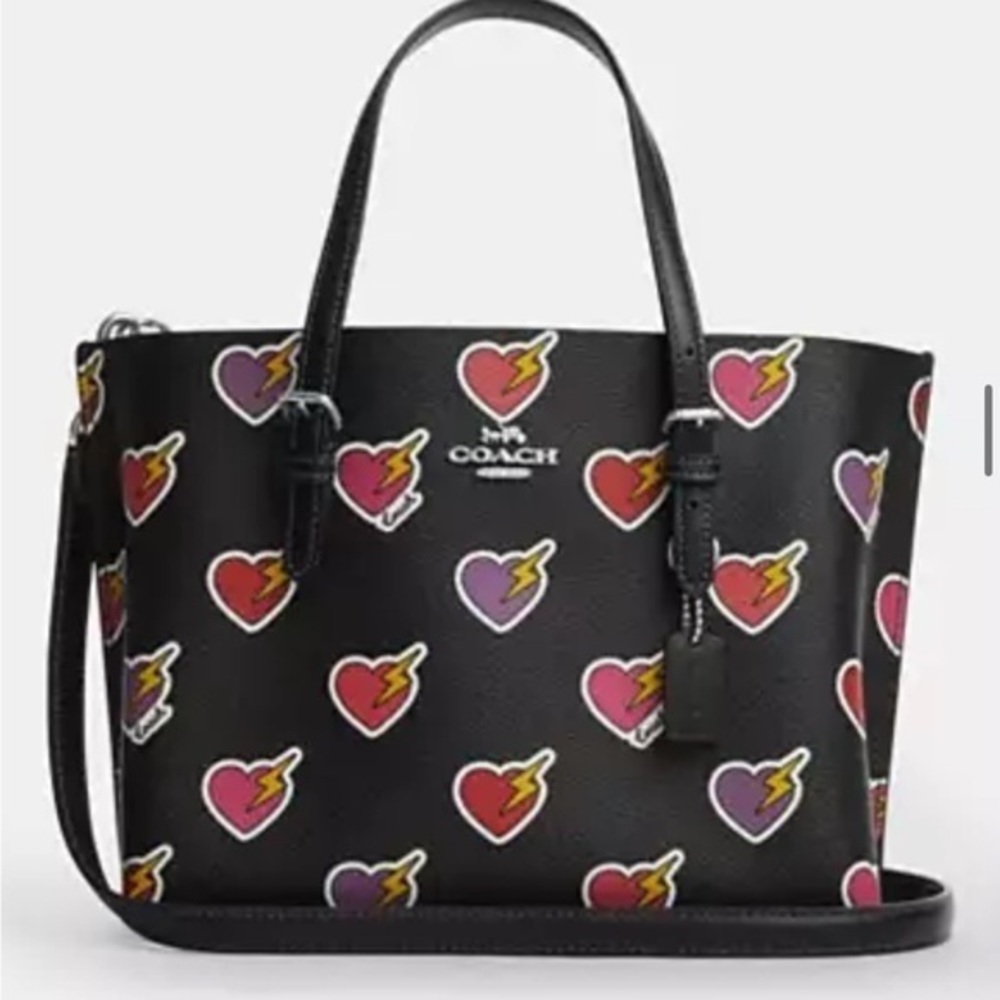 New Coach Mollie Tote Bag 25 With Heart Bolt Print